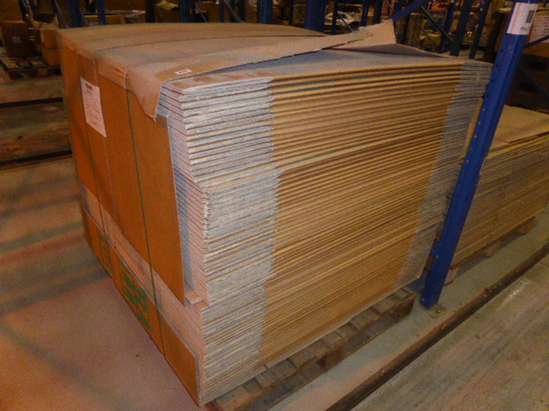 Pallet of 75 670mm x 400mm x 712mm cardboard boxes