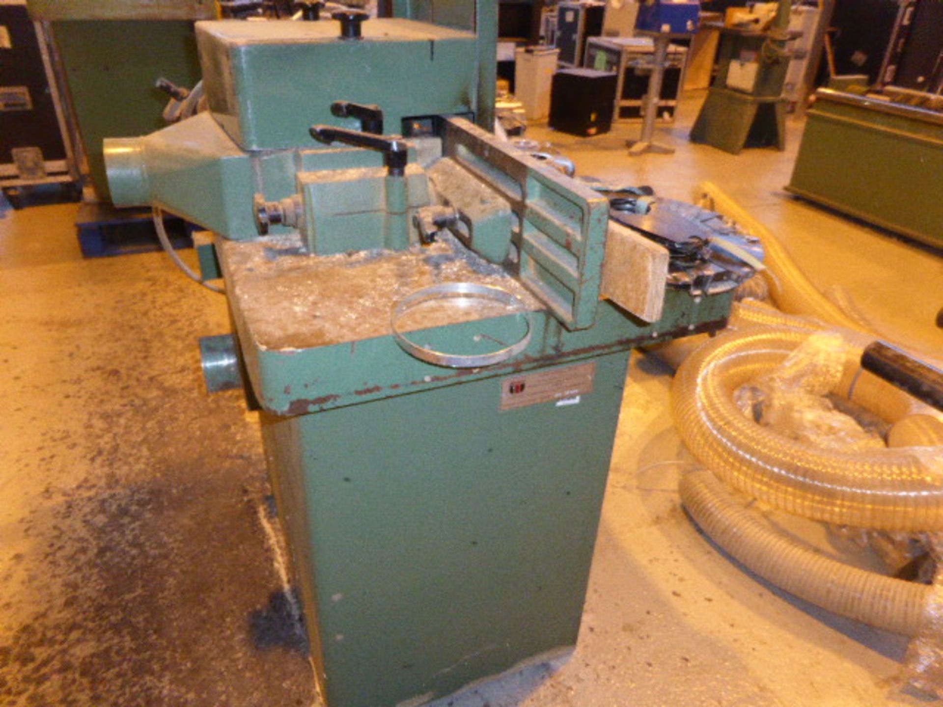 Wadkin BEL spindle moulder  Serial No: 92920  Together with a range of spindle moulder cutters and - Image 5 of 7