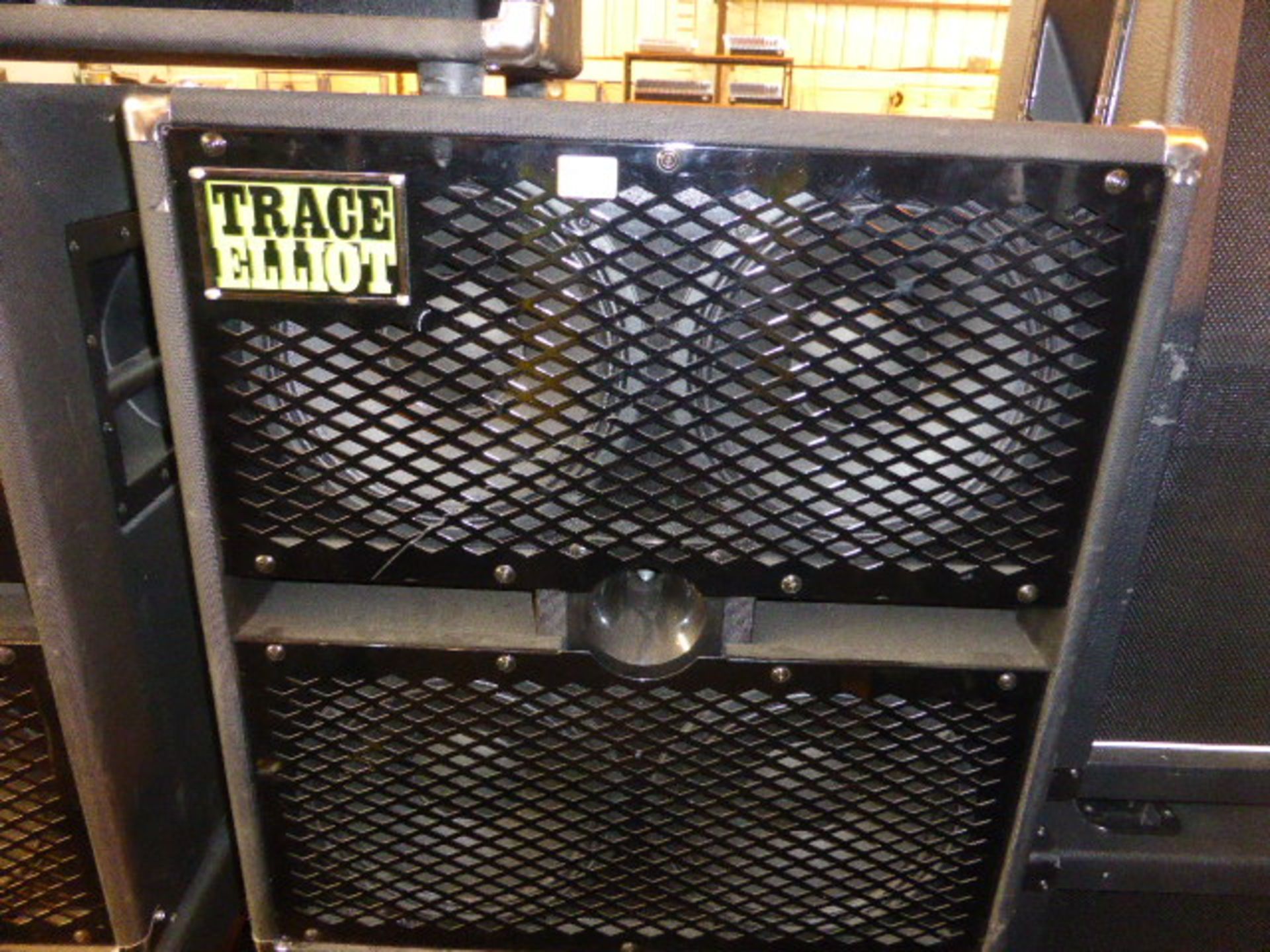 Trace Elliot 1048H 4 x 10 speaker bass guitar speaker cabinet - Image 2 of 2