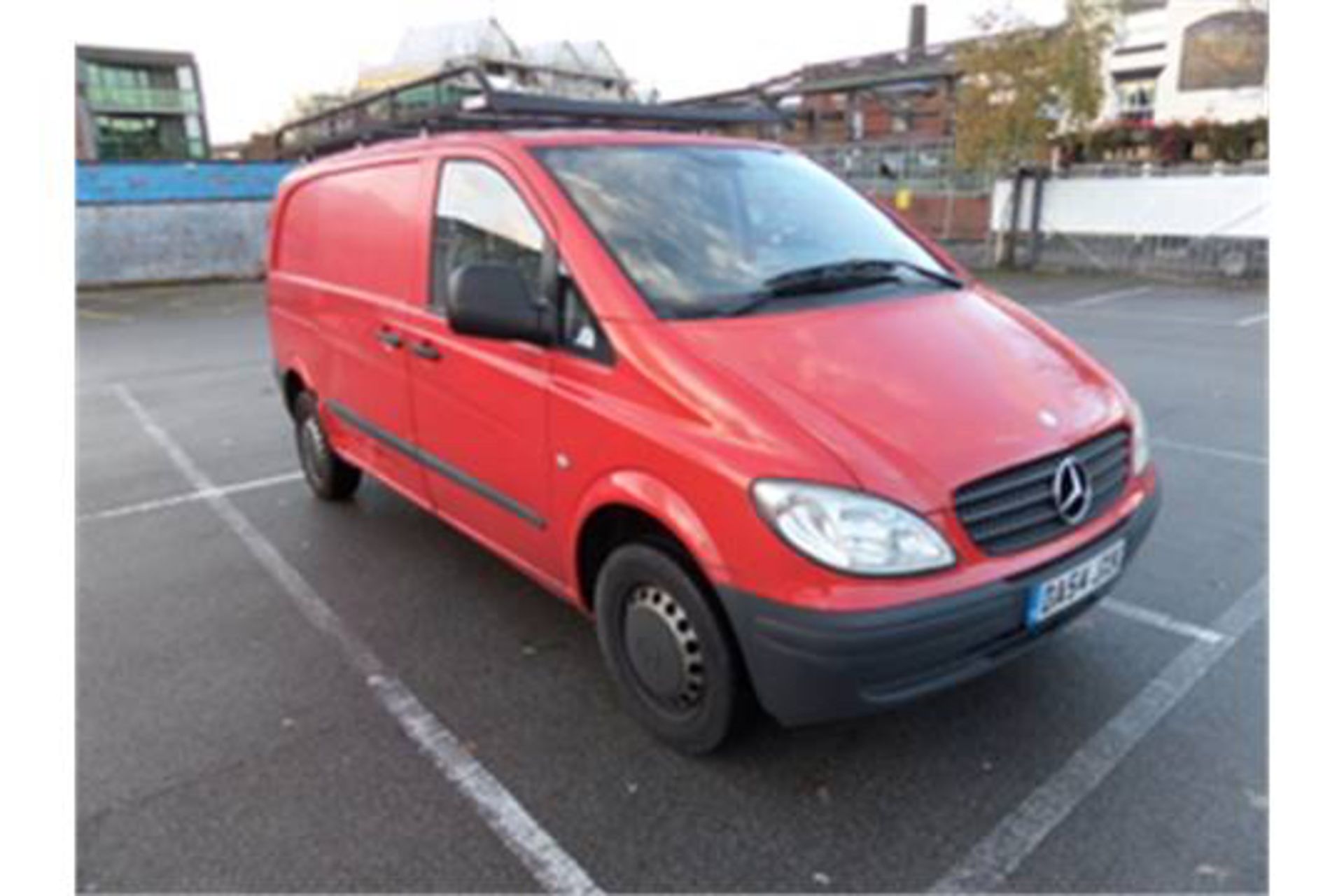 2004 54 Reg. Mercedes Vito Van. First Registered: 26.11.2004.
M.O.T Expires: June 2nd 2015 - Image 2 of 8