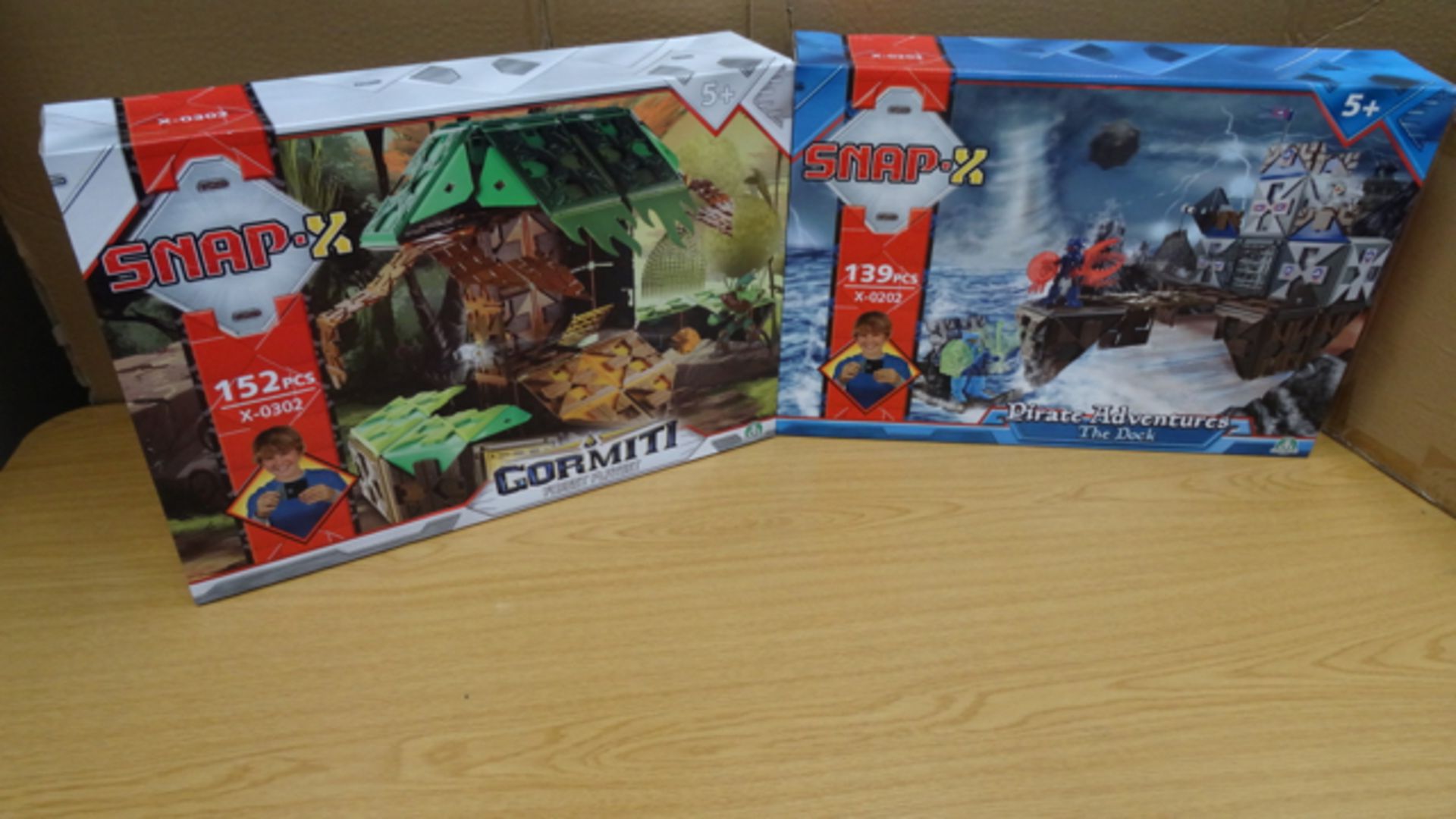 Christmas Toy Selection - 2 items to include: x Snap X Gormiti Forest large 152 piece 2 in 1