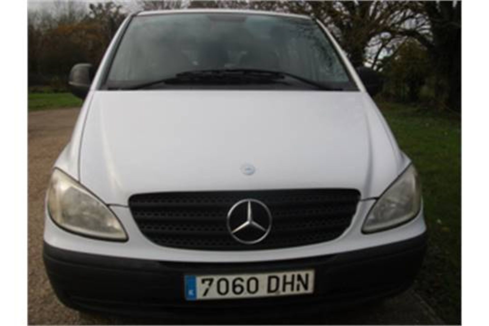 MERCEDES VITO 111 CDI DIESEL 9 SEATER COMBI, LONG WHEEL BASE - Image 4 of 14