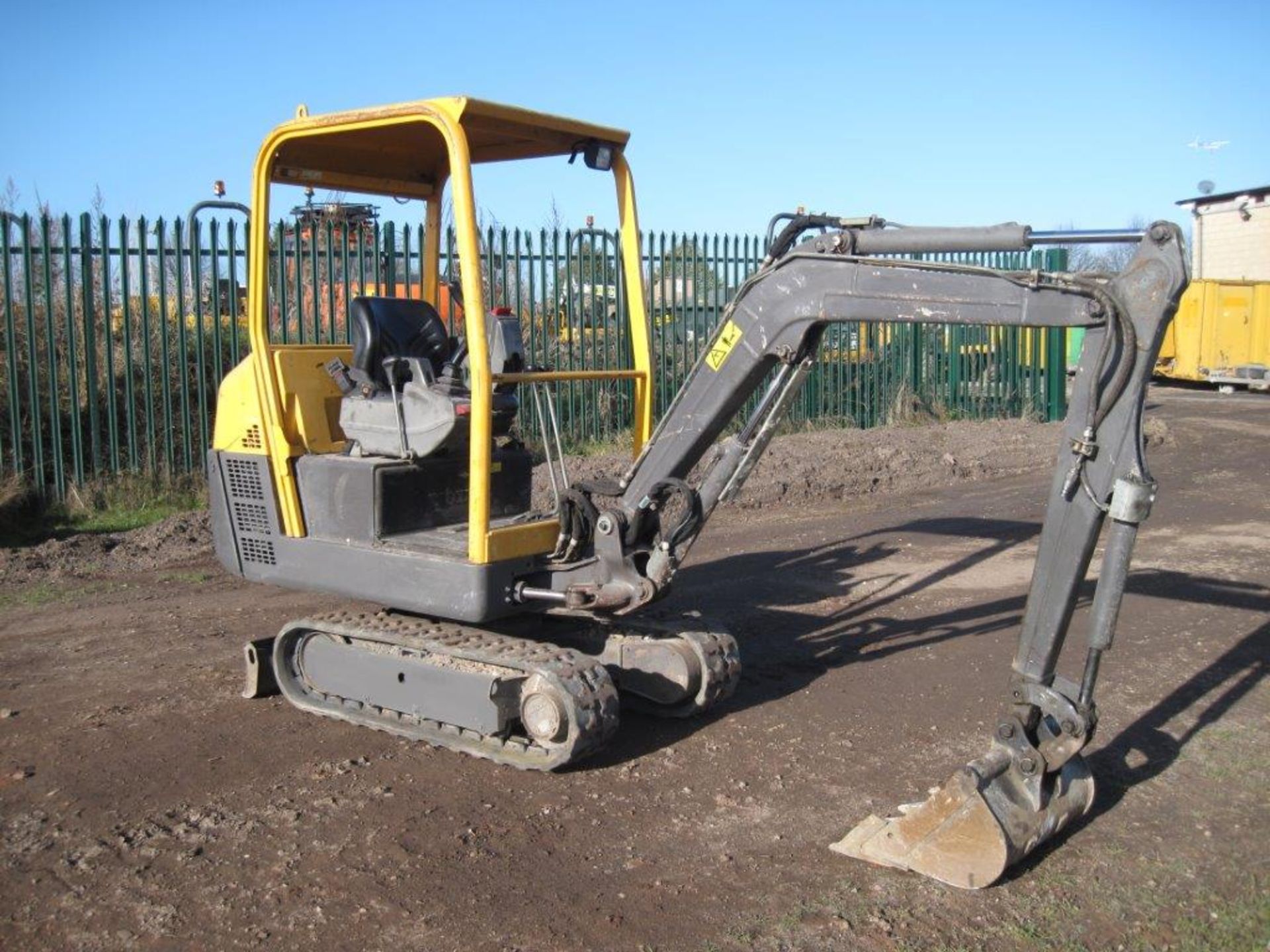 Volvo EC15 BXR Excavator - Image 4 of 4