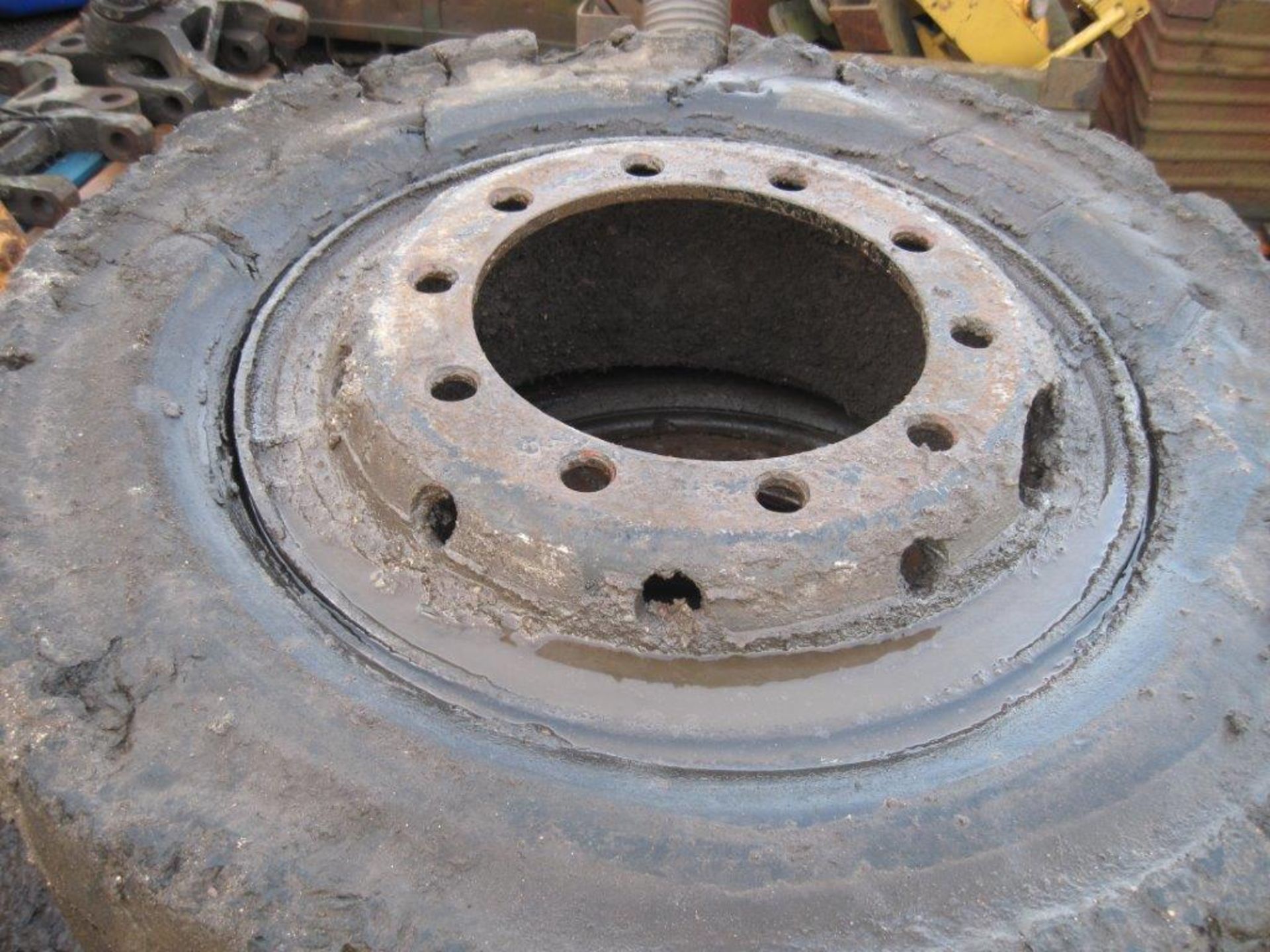 Wheeled excavator solid wheels and tyres - Image 2 of 2