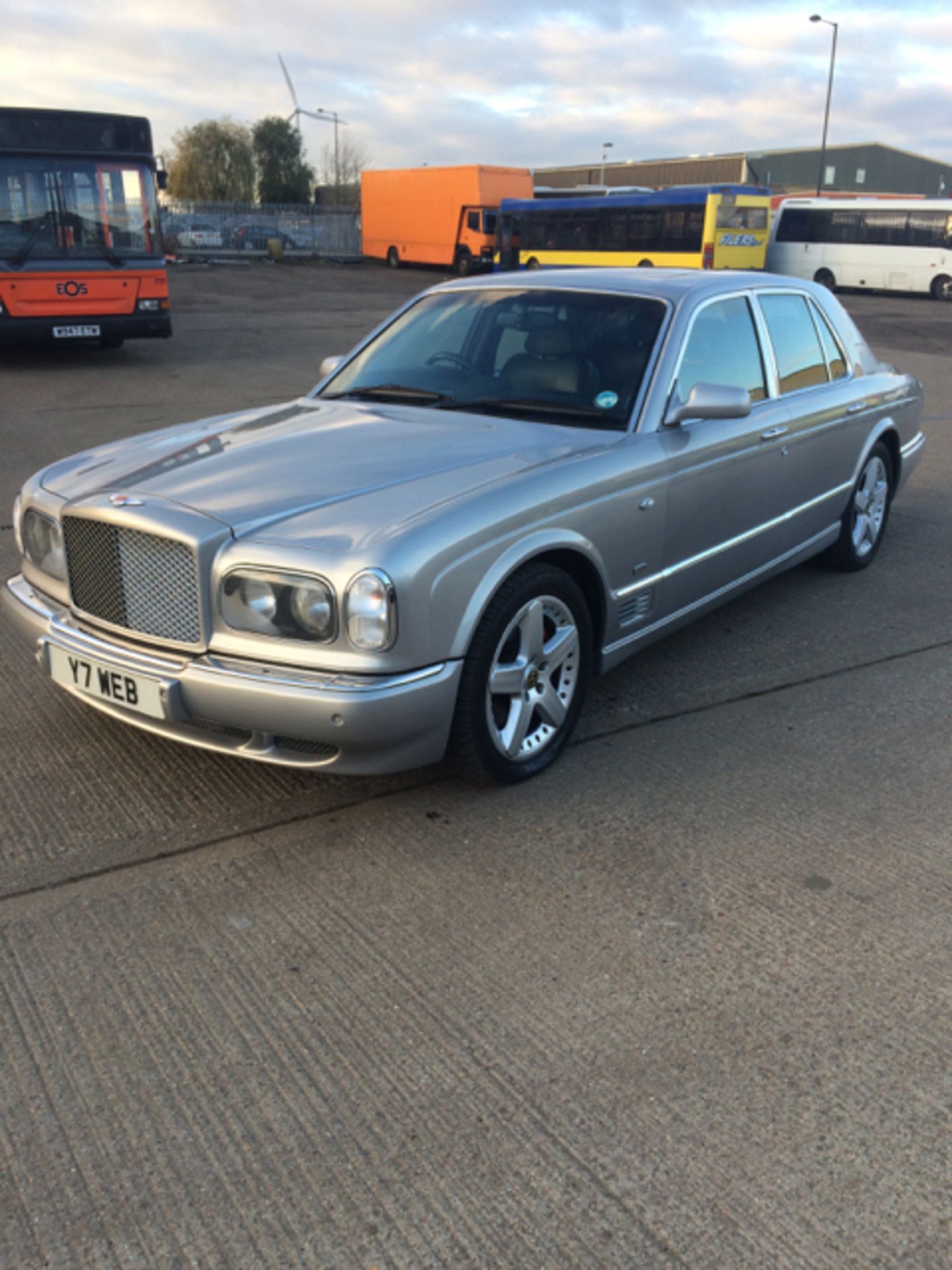 Bentley – 2001 Y Reg Silver Bentley Arnage Red Label Le Mans