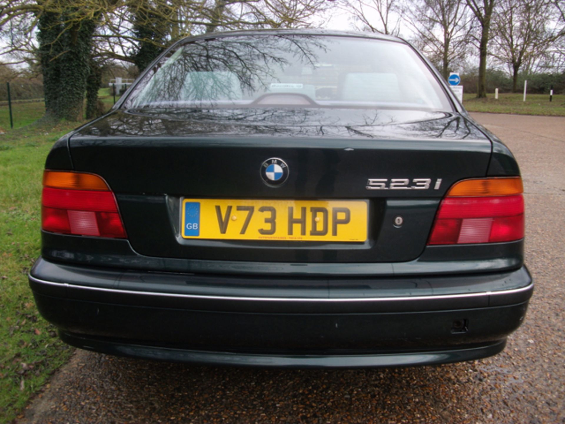 BMW 523i - Image 3 of 14