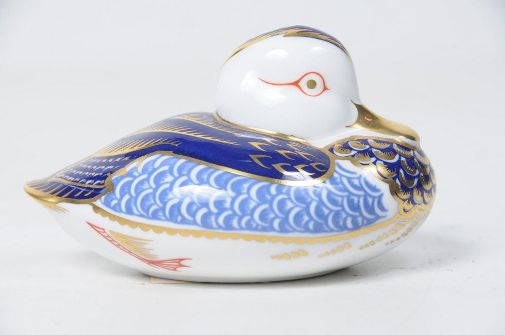 A ROYAL CROWN DERBY PAPERWEIGHT, DUCK, with gold stopper