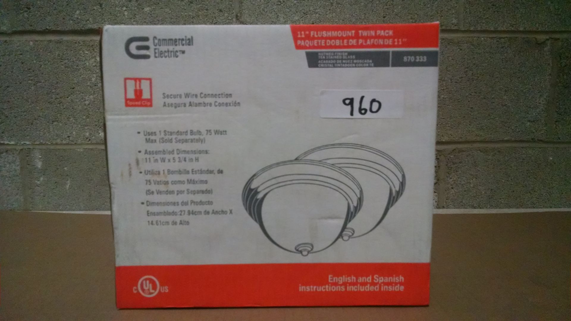 COMMERCIAL ELECTRIC 11" FLUSHMOUNT TWIN PACK. RETAIL PRICE IN MAJOR HOME IMPROVEMENT STORE: $18