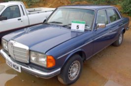 A MERCEDES 280 E 4-Door Auto, Registration No. C323 MGM, First Registered: 01/08/1985, Recorded