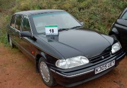 A FORD Dorchester 2.9 Petrol Limousine Auto, Registration No. K305 UEY, First Registered: 01/12/