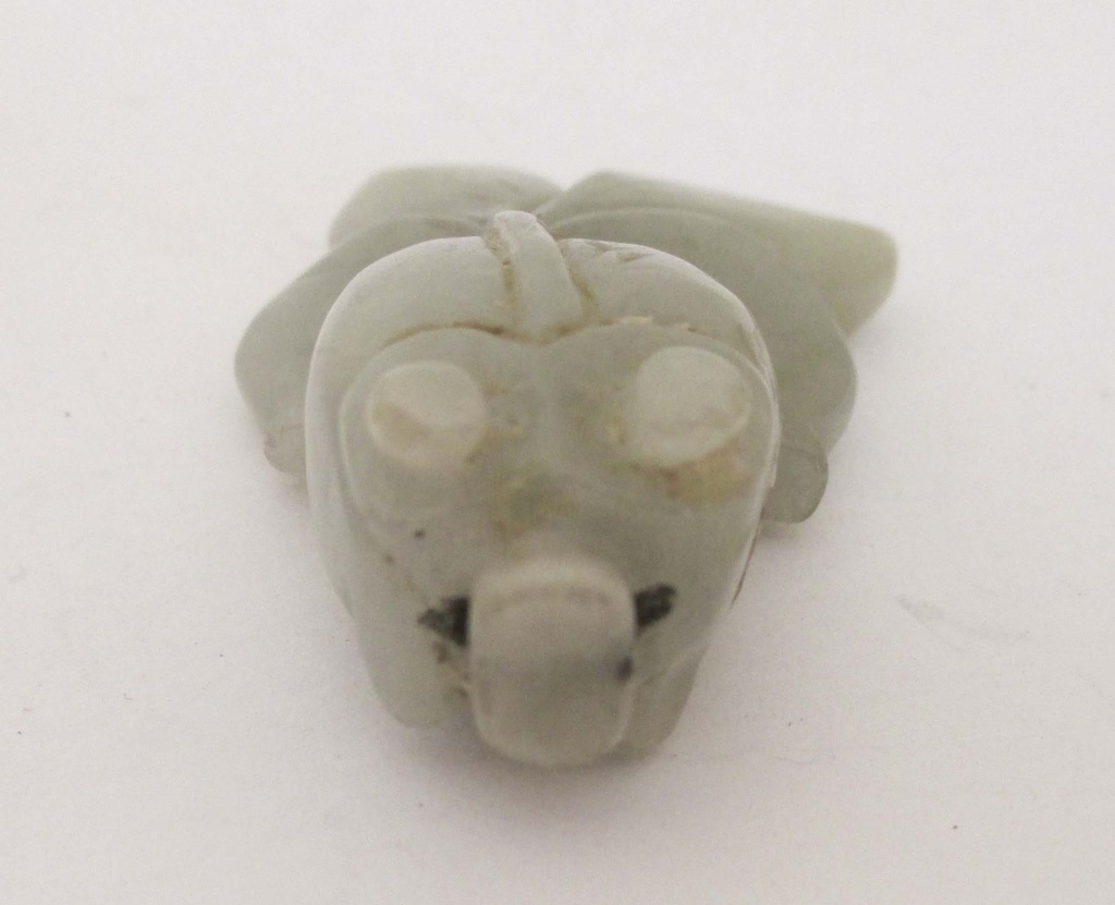 CHINESE CARVED GREEN JADE GOLDFISH Nicely carved jade fish. Holed for wear as a pendant. - Image 2 of 2