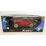1:18th SCALE SOLIDO FORD CABRIOLET BOXED Ref 8009. Box with some storage and handling wear. Car