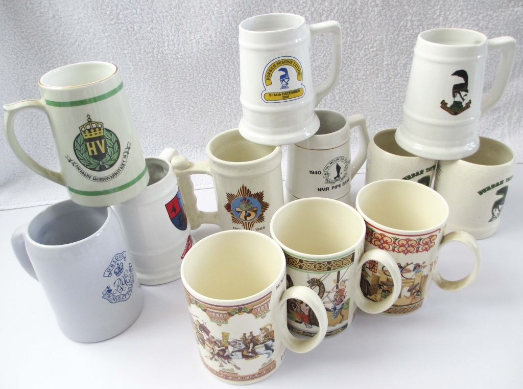 BOX OF STEINS & MUGS Mixed lot including Wedgwood and Coalport. Durban Tattoo and others. Quantity. - Image 5 of 14