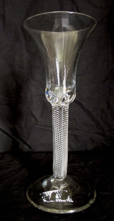 18th CENTURY AIR TWIST STEM WINE GLASS Georgian, English, plain bell shaped bowled wine glass dating - Image 2 of 3