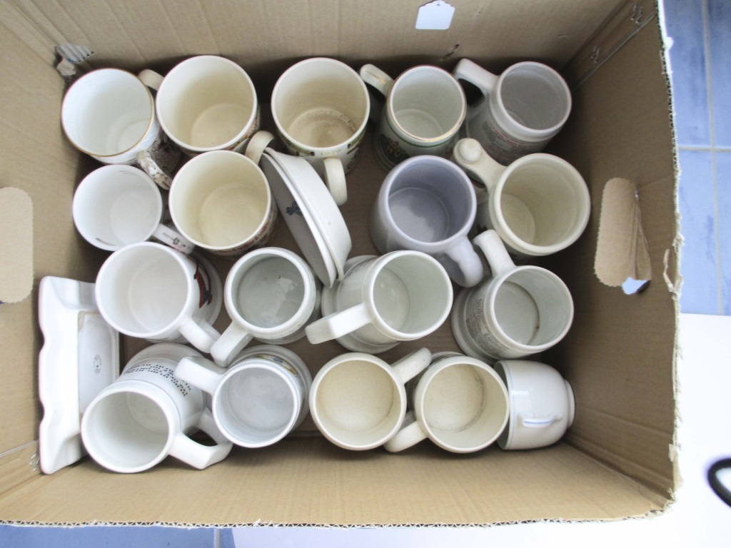 BOX OF STEINS & MUGS Mixed lot including Wedgwood and Coalport. Durban Tattoo and others. Quantity. - Image 14 of 14