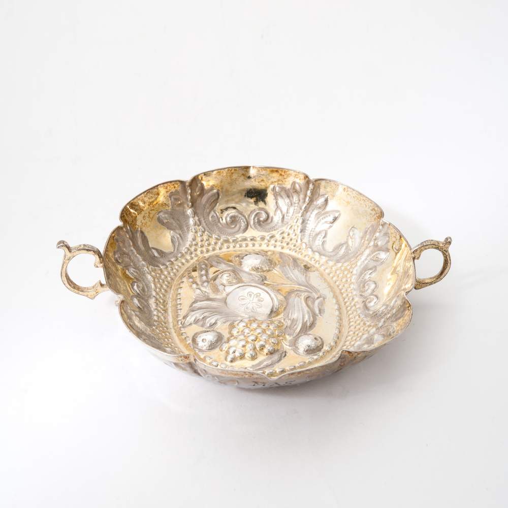 An oval part gilt silver bowl with two handles Augsburg, 1674-1680, unknown maker's mark (