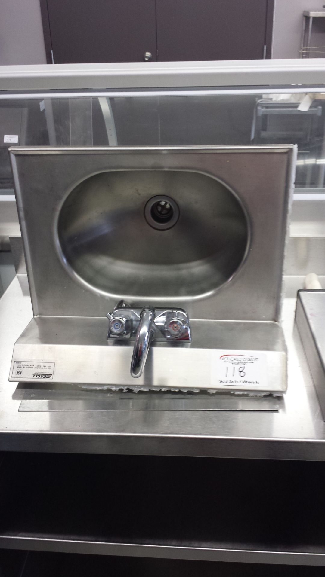 Eagle hand sink complete with tap with mounting unit