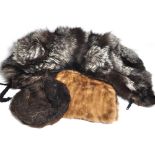 A vintage fur wrap, muff and hat (3).