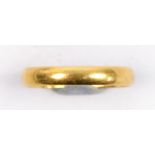 A 22ct yellow gold wedding band, size O. CONDITION REPORT: Weight approx 2.1g.
