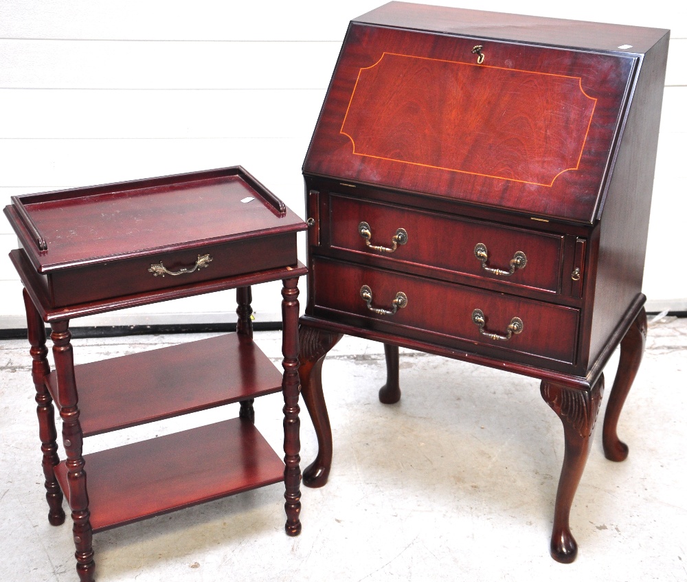 A reproduction small sized bureau and a reproduction single drawer side table (2).