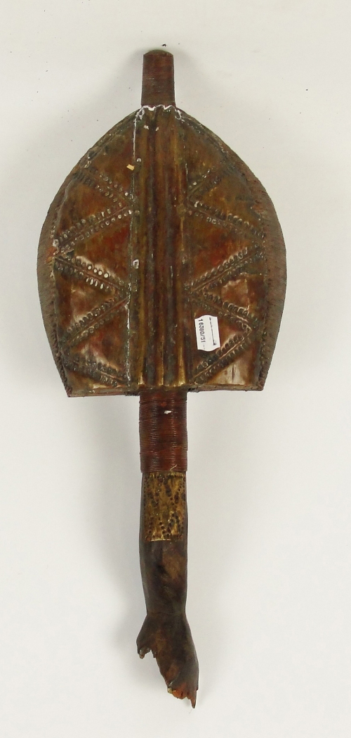 A Kota Mahongwe reliquary guardian figure, Gabon, with applied metalwork and open stem, height 49cm, - Image 2 of 2