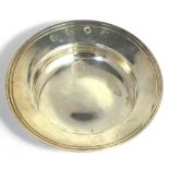 An Elizabeth II hallmarked silver small shallow bowl, marked London, weight 3.1ozt, diameter 11cm.