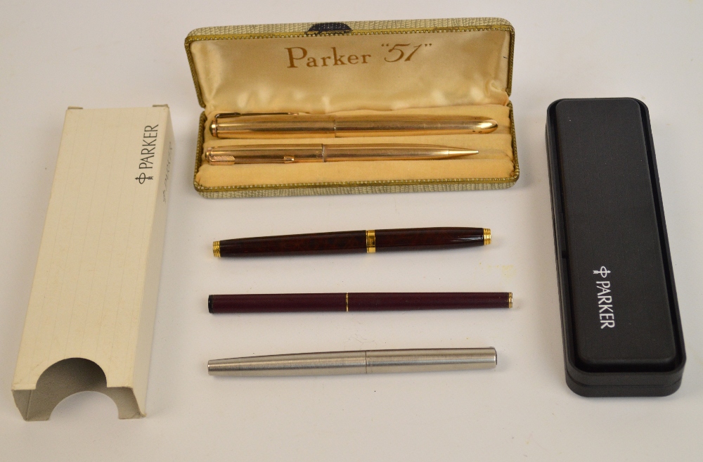 A cased Parker rolled gold fountain pen and pencil set with engine turned decoration, two further - Image 2 of 3