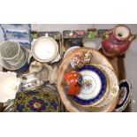A quantity of 19th and 20th century ceramics to include Royal Worcester, Royal Doulton,