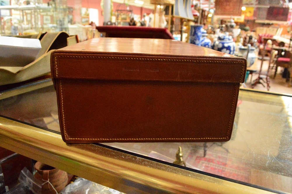A Finnigans leather gentleman's vanity case with fitted interior containing four George V hallmarked - Image 4 of 10