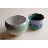 2 x small bowls (15 x 10 & 12 x 9cm) 2 of 3 lots