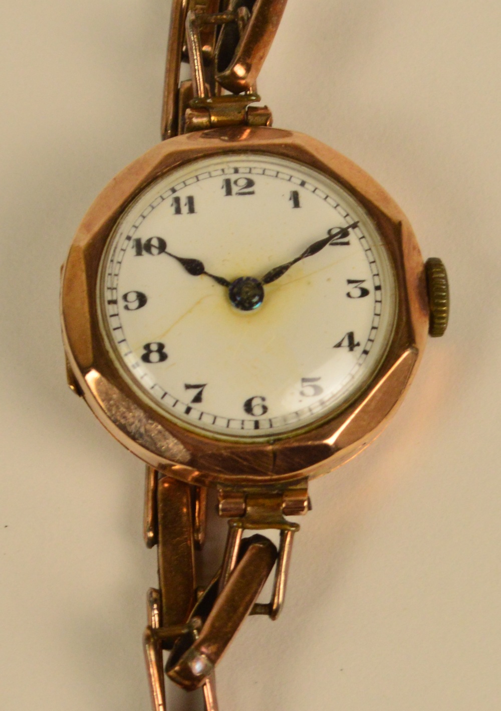 A lady's vintage 9ct gold cased wristwatch,