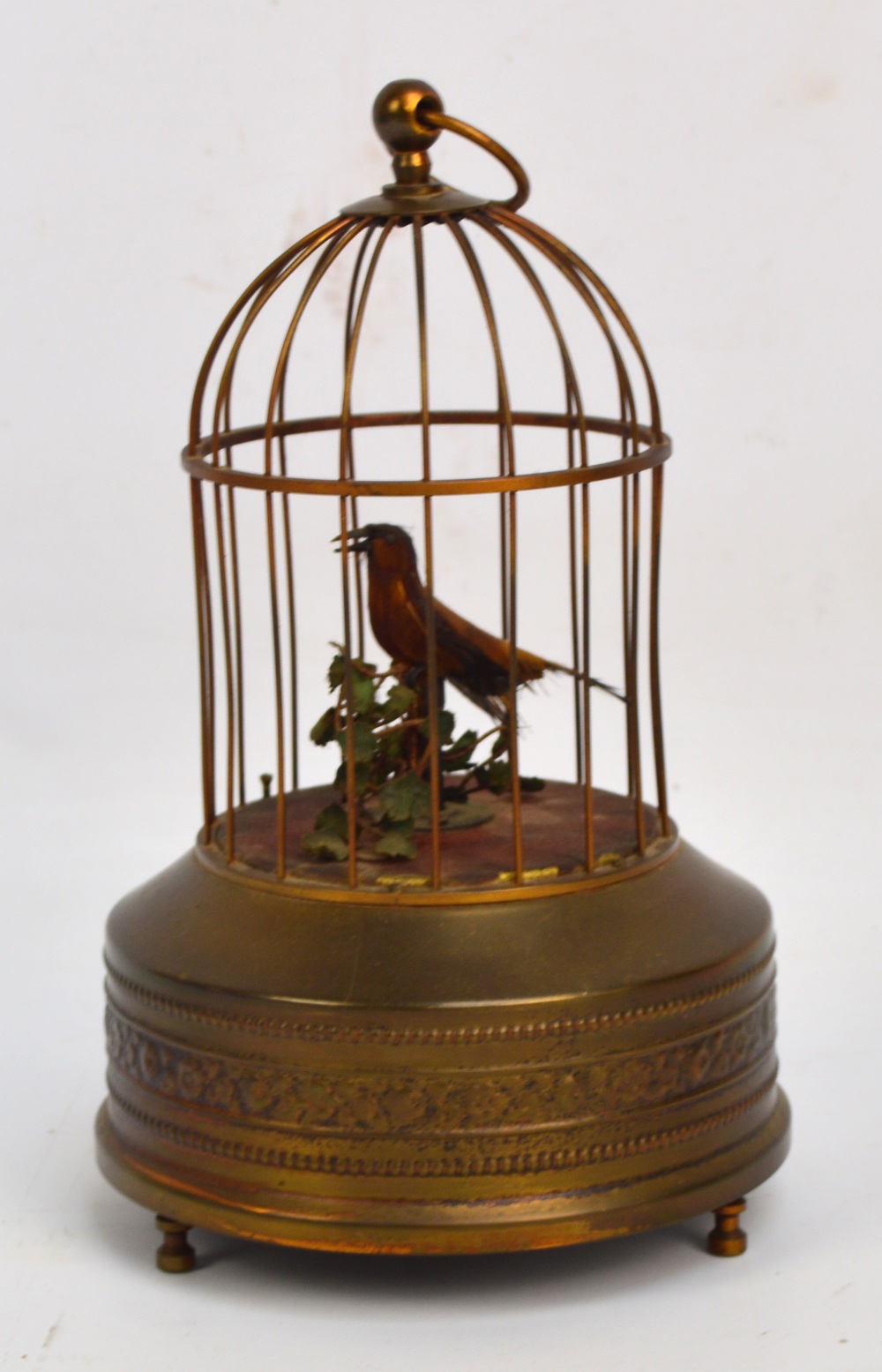 An early 20th century clockwork birdcage automaton, height 25cm. CONDITION REPORT: Some tarnishing