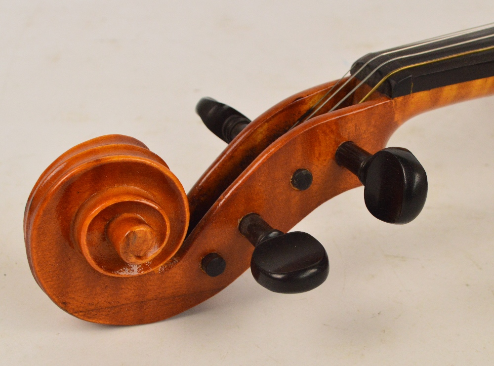 A modern full size German viola by Anton Clier, 1980, labelled to interior with two-piece back, - Image 3 of 4