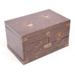 A 20th century Japanese lacquered jewellery box with hinged lid revealing various compartments and