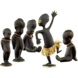 5 Afrikaner-Kinder 20. Jh. Hagenauer, Wien. Patinierte Bronze-Kleinfiguren. Alle im Stand mit