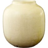 Vase "Jean Besnard" Frankreich um 1940. Unikat-Vase aus Keramik, handgetöpfert. Cremefarbene,