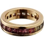 Alliance-Ring "Rainbow" Rotgold 750. Massiver Alliance, ausgefasst mit verschieden farbigen