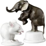 Elefant und Maus Rosenthal Selb um 1930. Zwei mehrfarbig staffierte Porzellanfiguren. Im Stand