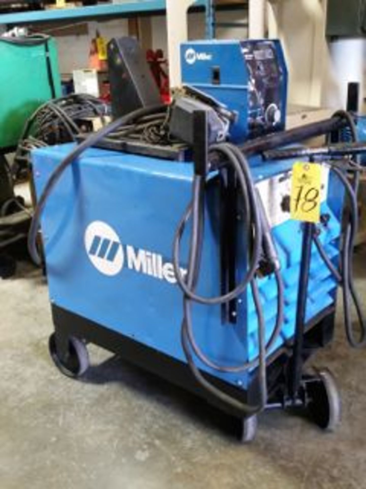 Miller 450 Mig Welder with gun and feeder