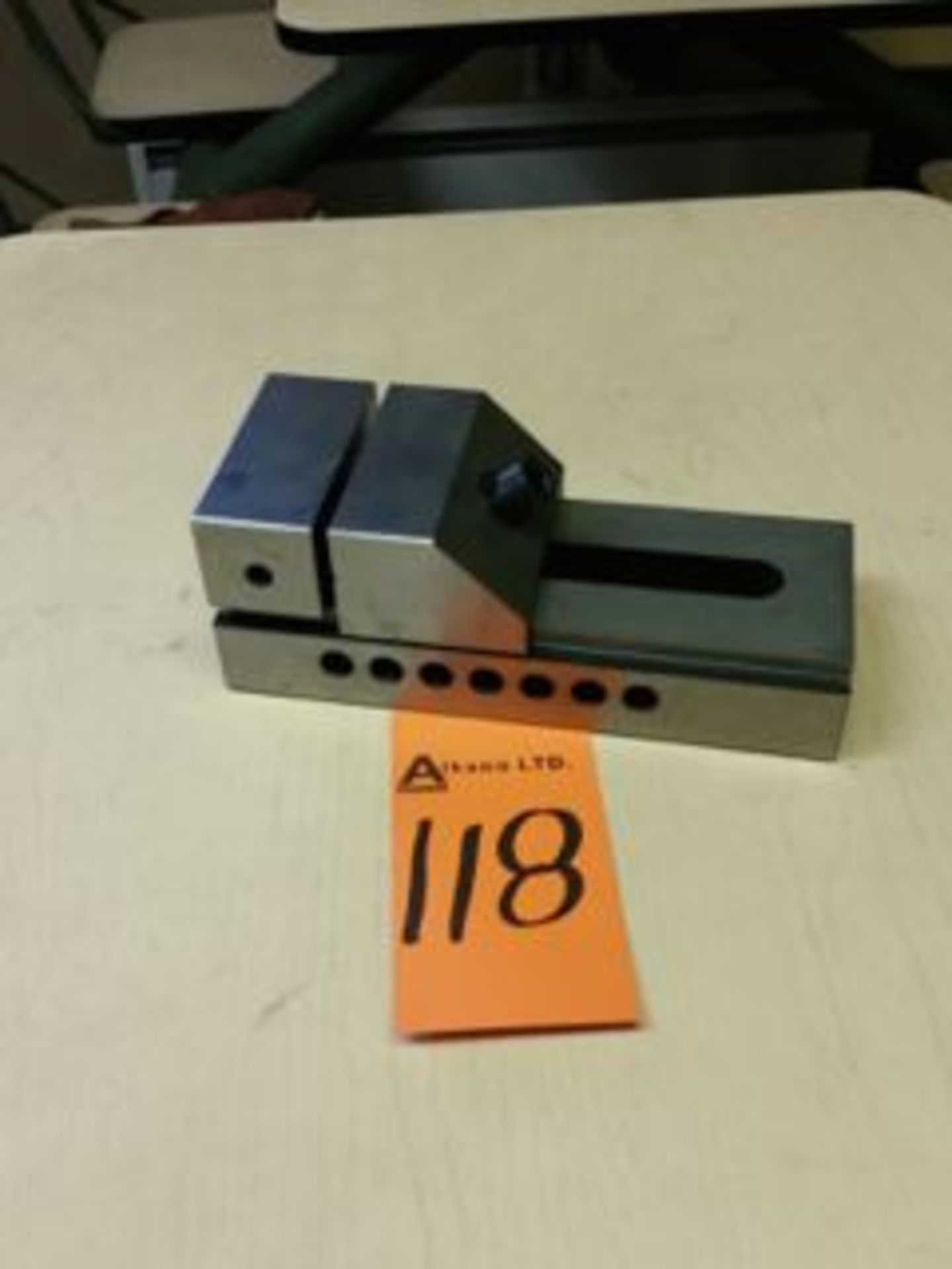 Precision Vise for grinding 4" x 9" new