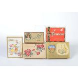 Reserve: 40 EUR
5 Chocolate  Boxes, out of paperboard, edges damaged, scratches + adhesive