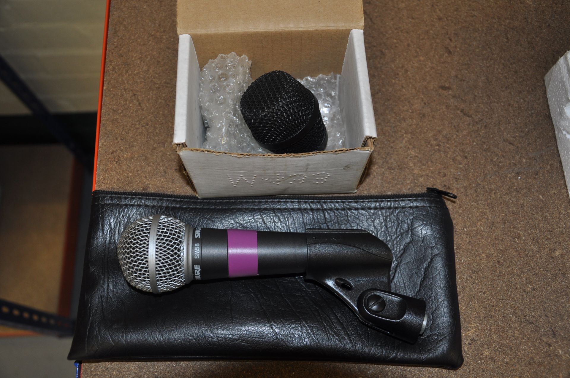 Shure SM58 microphone with spare head