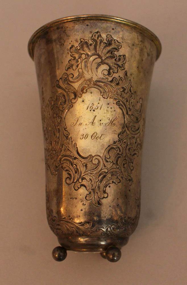 Vienna silver baker date 1851/1852 with some monogrammes in engraved Rococo style cartouches and - Image 2 of 3