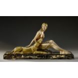 DEMETER CHIPARUS (1888-1947) édité par REVEYROLIS PARIS Sculpture en bronze à patine dorée et