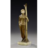 ARMAND LEMO (1881-1935) Sculpture chryséléphantine en bronze à patine polychrome et ivoire fi gurant