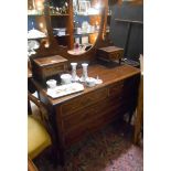 An Edwardian Mahogany Dressing Table.