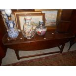 A Mahogany Hunt-Style Coffee Table. 5ft long.