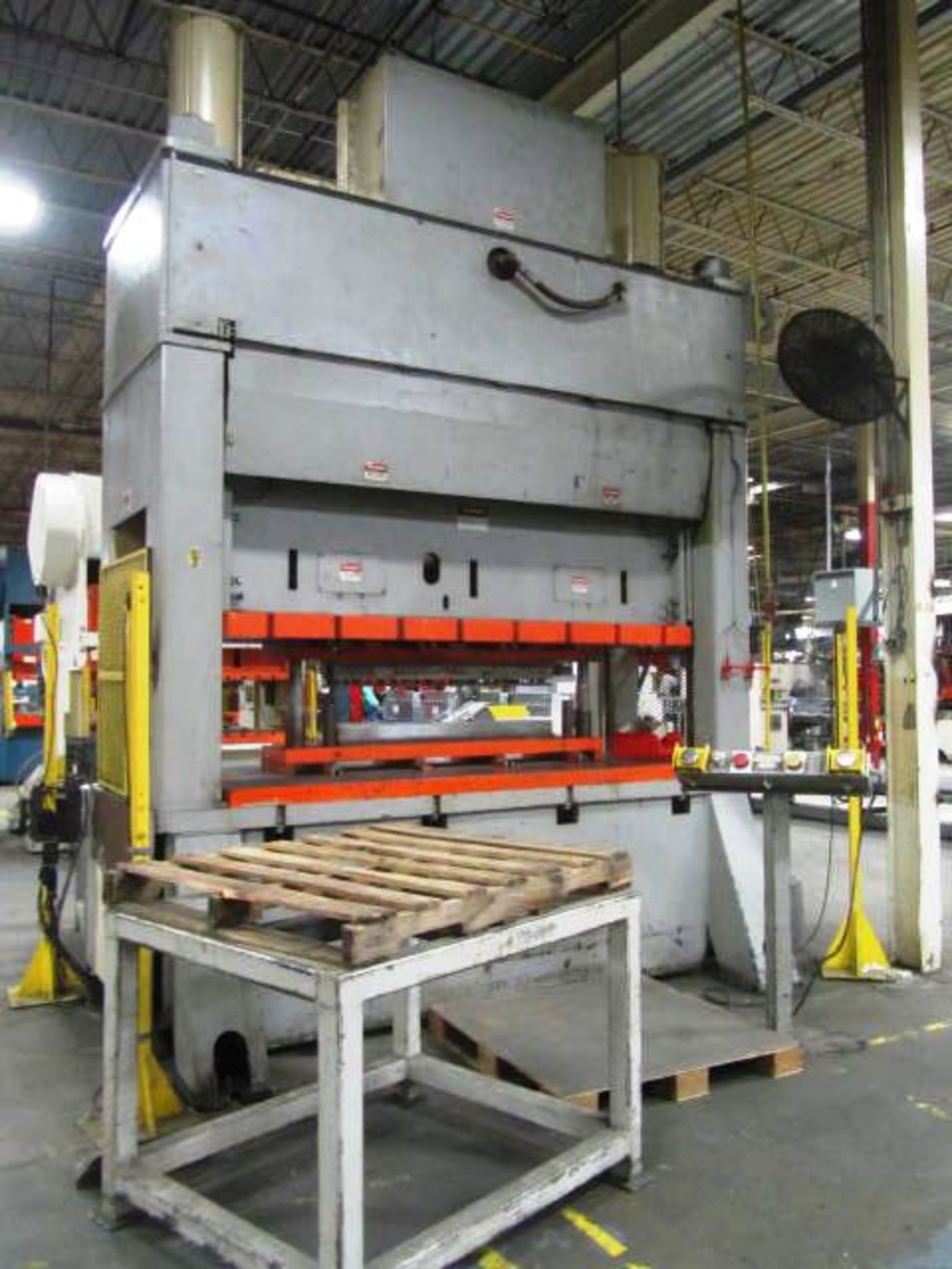 Rouselle Model SR-250 250 Ton Mechanical Straight Side Press with 100'' x 48'' Bolster, 100'' x 36'' - Image 3 of 4