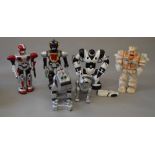 Quantity of robotic toys including Robos