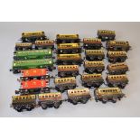 O Gauge. Hornby. Pullman coaches together with Lionel tinplate coaches. Overall F (25)